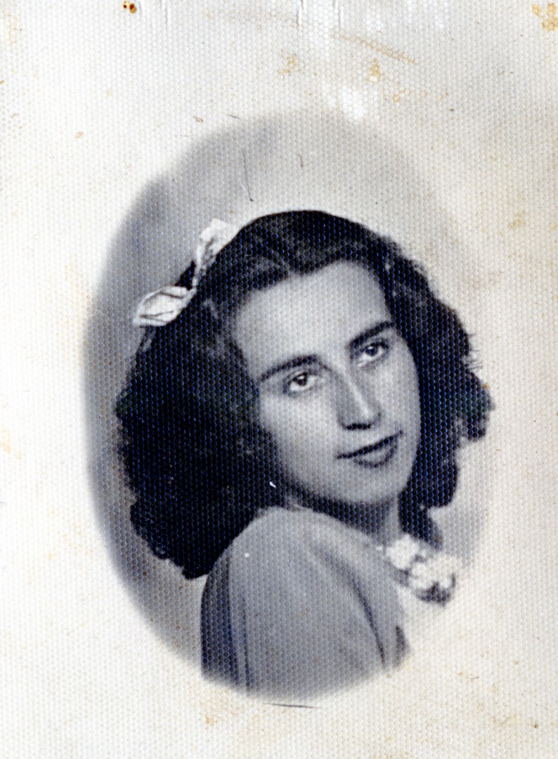 Tia Hilda
